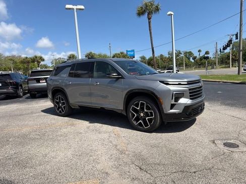 New 2026 Chevrolet Traverse High Country FWD image 17
