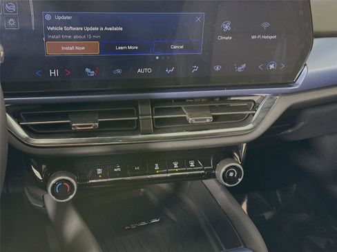 New 2026 Chevrolet Equinox EV LT image 11