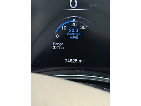Used 2019 Jeep Grand Cherokee Limited w/ Trailer Tow Group IV AWD/4WD image 8