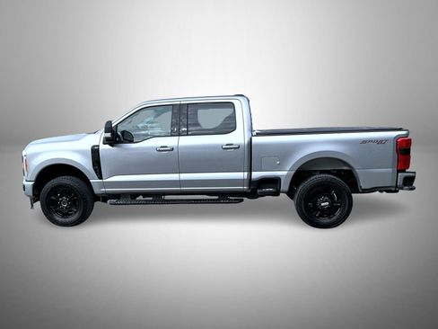 Used 2023 Ford F250 XLT w/ XLT Premium Package image 8
