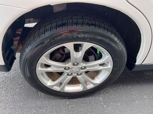 Used 2014 Mitsubishi Outlander GT image 27