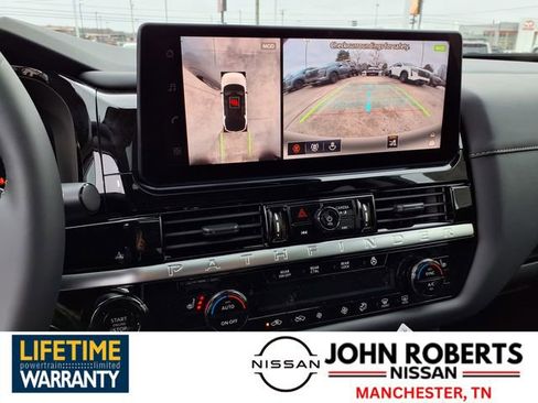 New 2026 Nissan Pathfinder SL image 6