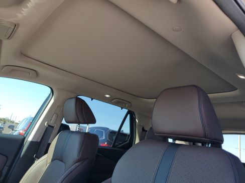 Used 2025 Honda Pilot Elite image 21