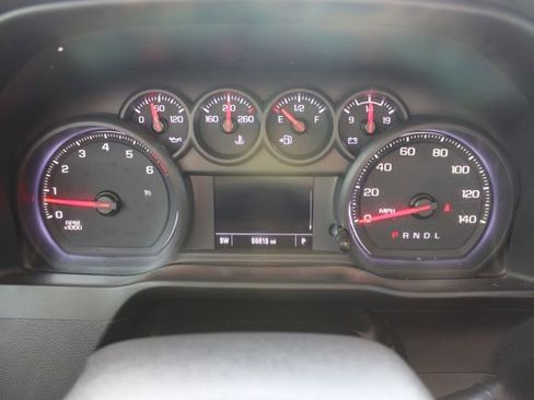 Used 2020 Chevrolet Silverado 1500 Custom w/ Trailering Package RWD image 18