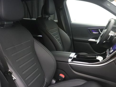 New 2026 Mercedes-Benz GLC 300 image 9