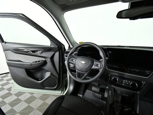 New 2026 Chevrolet TrailBlazer LT image 19