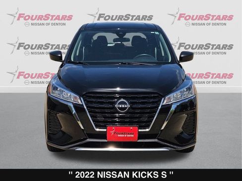 Used 2022 Nissan Kicks S FWD image 10