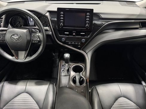 Used 2024 Toyota Camry SE FWD image 32