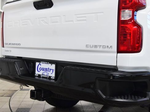 Used 2024 Chevrolet Silverado 2500 Custom w/ Custom Value Package image 22