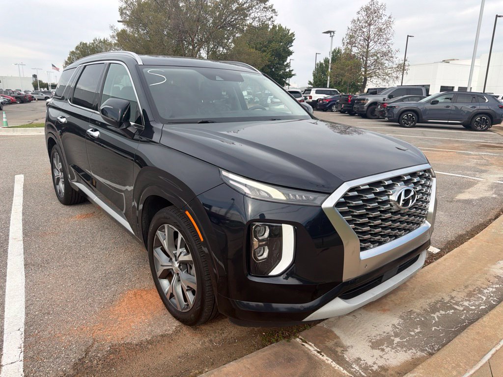 Used 2021 Hyundai Palisade Limited FWD image 3