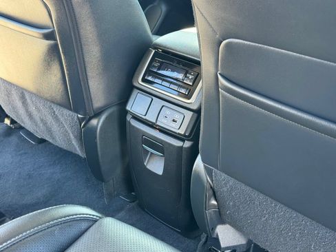 Used 2023 Subaru Ascent Limited w/ Technology Package AWD/4WD image 21