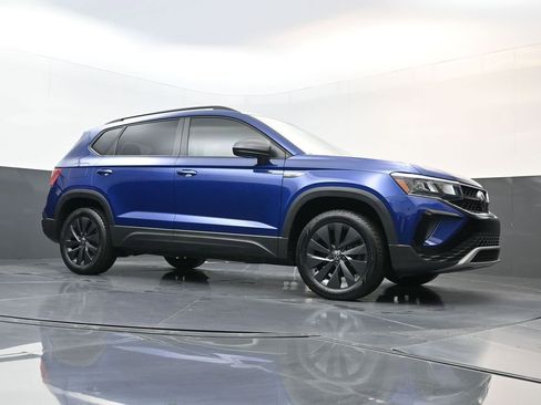 Used 2024 Volkswagen Taos S image 20