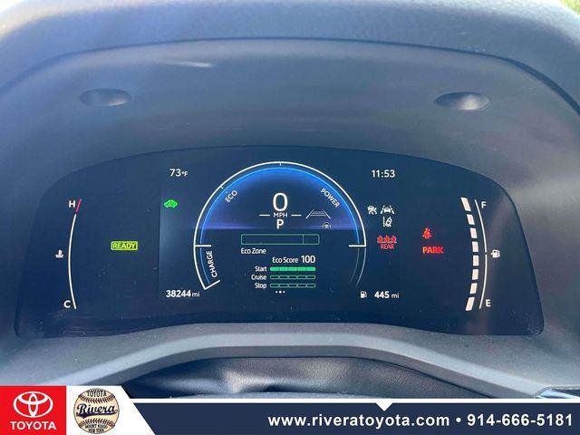 Certified 2025 Toyota Camry SE FWD image 25