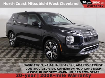 New 2025 Mitsubishi Outlander SE