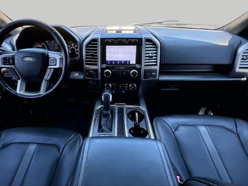 Used 2019 Ford F150 Platinum w/ Equipment Group 701A Luxury AWD/4WD image 19