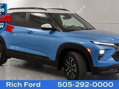 Used 2025 Chevrolet TrailBlazer ACTIV w/ Convenience Package AWD/4WD image 1