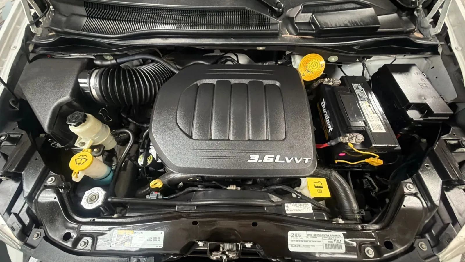 Used 2015 Dodge Grand Caravan American Value Package w/ UConnect Hands-Free Group FWD image 21