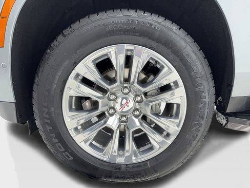 Used 2025 GMC Yukon Denali image 54