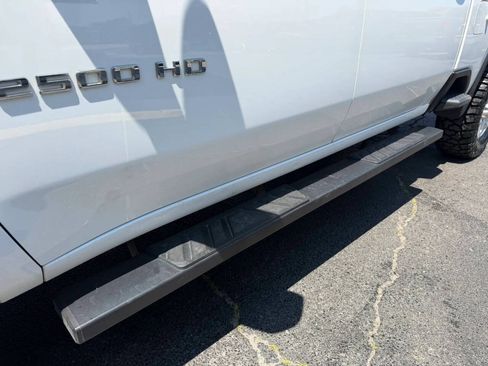 Used 2020 Chevrolet Silverado 2500 LTZ AWD/4WD image 65