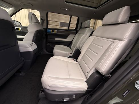 New 2026 Hyundai Santa Fe Calligraphy AWD/4WD image 25