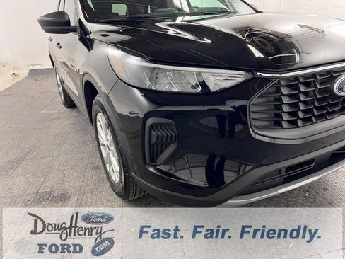 New 2026 Ford Escape Active FWD image 9