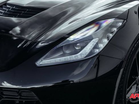 Used 2016 Chevrolet Corvette Stingray Coupe RWD image 44
