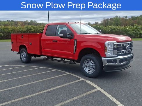 New 2025 Ford F350 XL w/ XL Chrome Package image 2