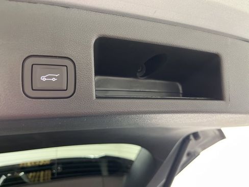 New 2026 GMC Terrain Elevation w/ Elevation Premium Package FWD image 26