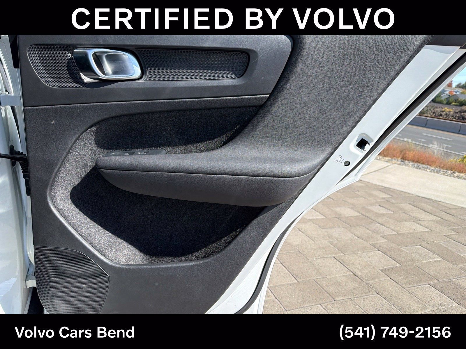 Used 2026 Volvo XC40 B5 Plus AWD/4WD image 23
