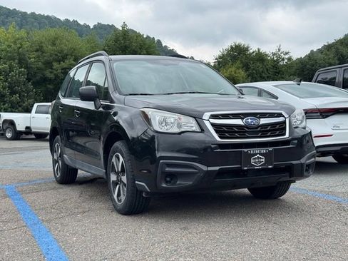 Used 2017 Subaru Forester 2.5i w/ Alloy Wheel Package AWD/4WD image 1