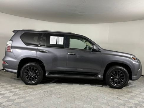 Used 2023 Lexus GX 460 Premium w/ Premium Package AWD/4WD image 10