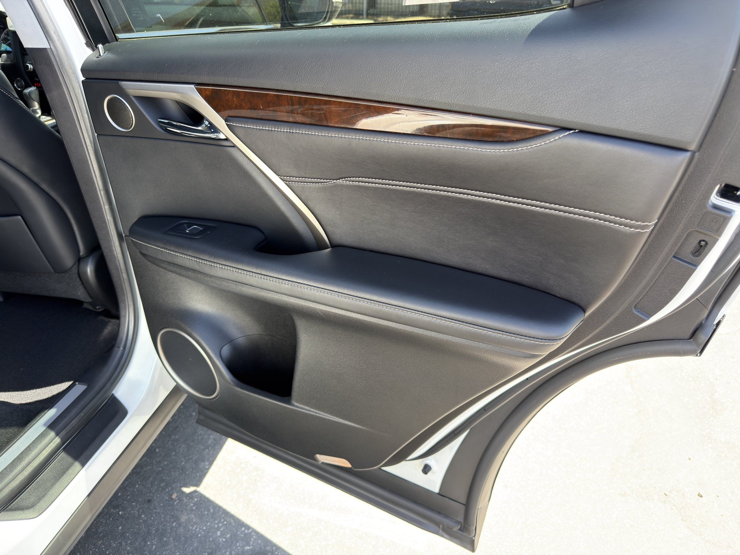 Used 2017 Lexus RX 350 FWD w/ Premium Package image 13