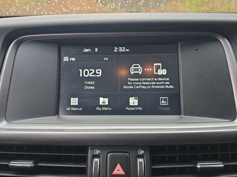 Used 2017 Kia Optima LX w/ Convenience Plus Package image 20