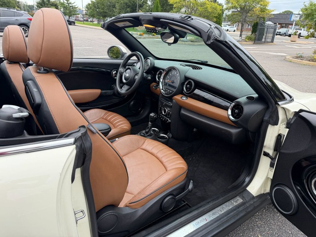 Used 2015 MINI Cooper Roadster S FWD image 10