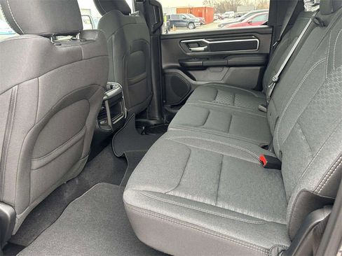 New 2026 RAM 1500 4x4 Crew Cab image 8