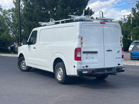 Used 2019 Nissan NV 2500 S RWD image 7