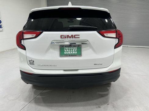 Used 2024 GMC Terrain SLE AWD/4WD image 7