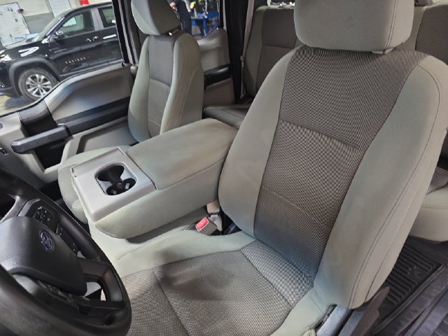 Used 2018 Ford F150 XL w/ Equipment Group 101A Mid AWD/4WD image 16