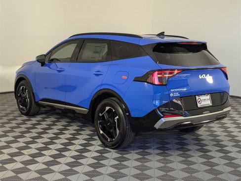 New 2026 Kia Sportage SX image 5