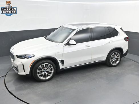 Certified 2024 BMW X5 xDrive50e w/ Executive Package AWD/4WD image 40
