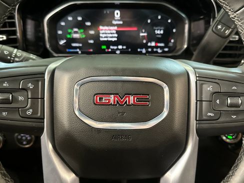 Used 2026 GMC Sierra 1500 SLT AWD/4WD image 24
