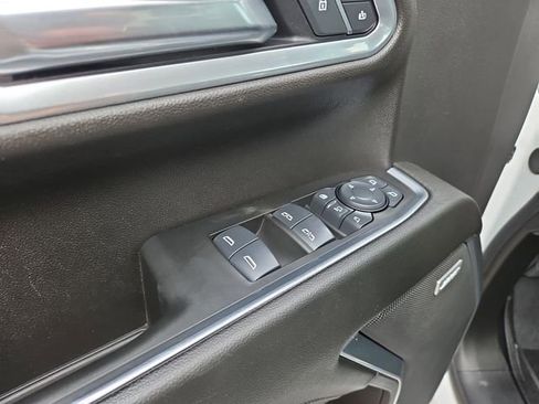 Used 2025 Chevrolet Silverado 2500 LTZ w/ LTZ Premium Package image 23