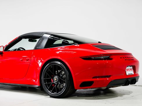 Used 2017 Porsche 911 Targa 4 GTS AWD/4WD image 35