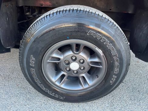 Used 1999 Dodge Dakota SLT image 13