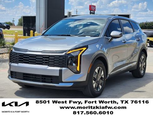New 2026 Kia Sportage LX FWD image 2