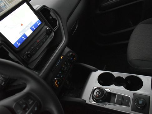 Used 2024 Ford Bronco Sport Big Bend w/ Convenience Package image 22