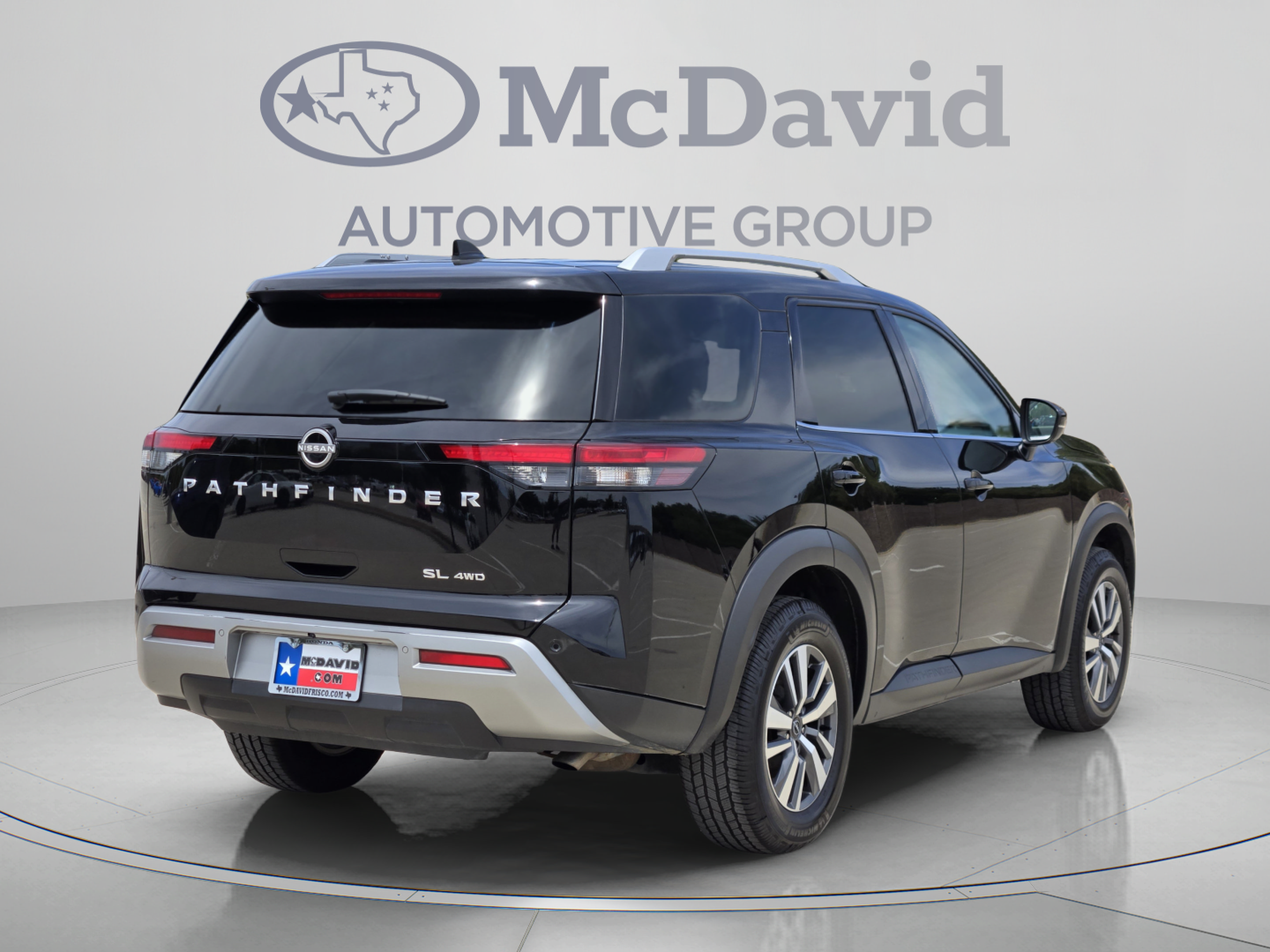 Used 2024 Nissan Pathfinder SL AWD/4WD image 6