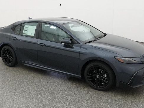 Used 2026 Toyota Camry SE FWD image 50