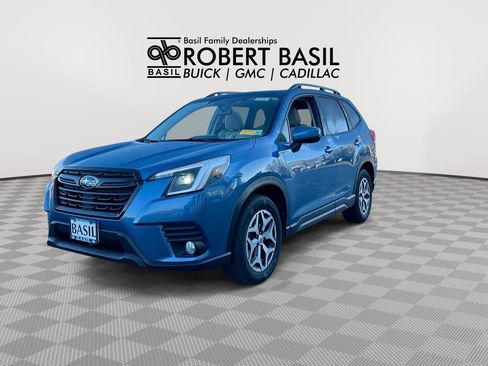 Used 2022 Subaru Forester Premium AWD/4WD image 4