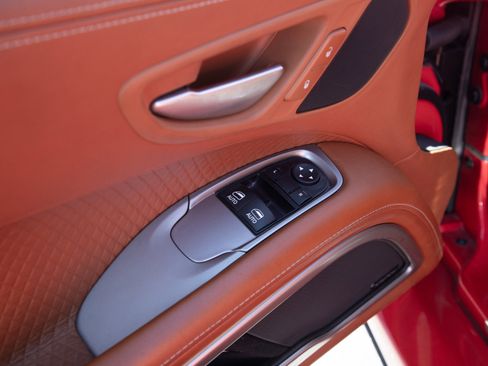 Used 2014 SRT Viper GTS w/ GTS Laguna Interior Package RWD image 25